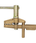 Super Heavy Duty 800A Grounding Brass Welding Clamp With Rubber Sleeve, close-up showing brass material and design for welding.